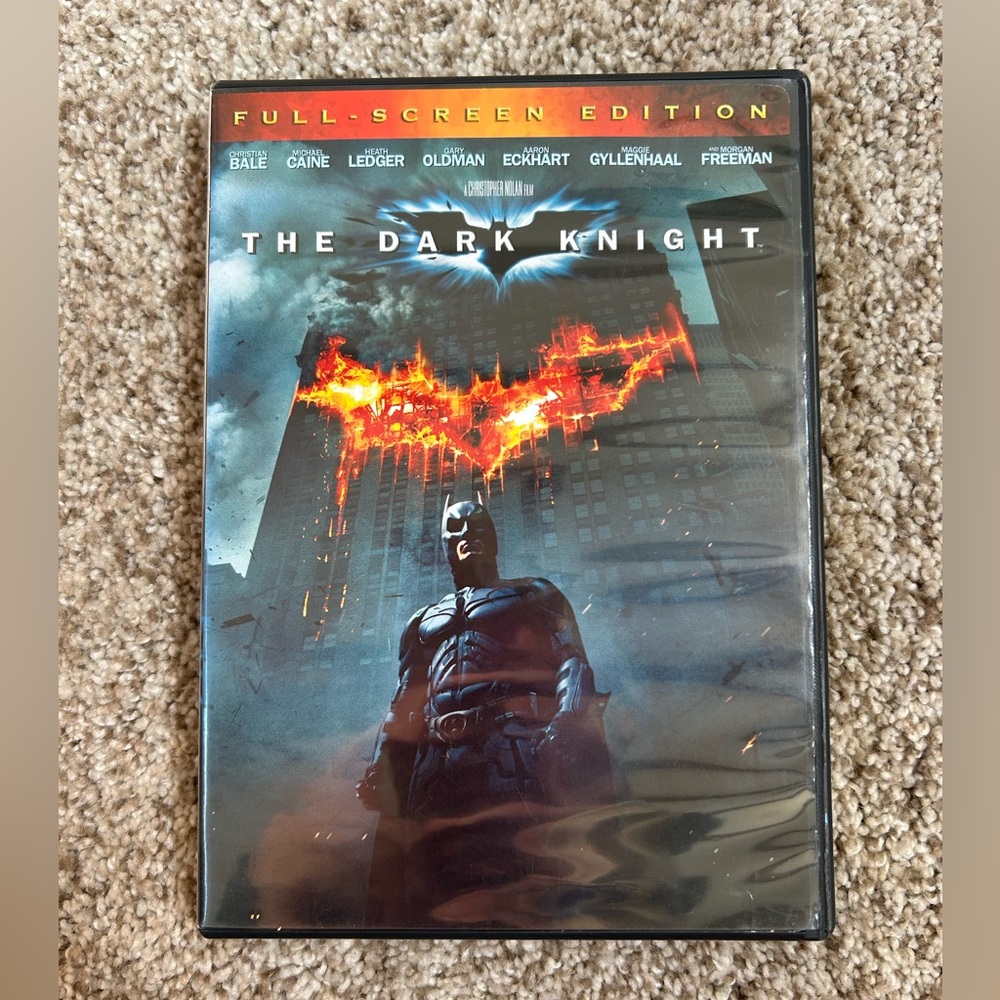 The Dark Knight Full-Screen Edition DVD